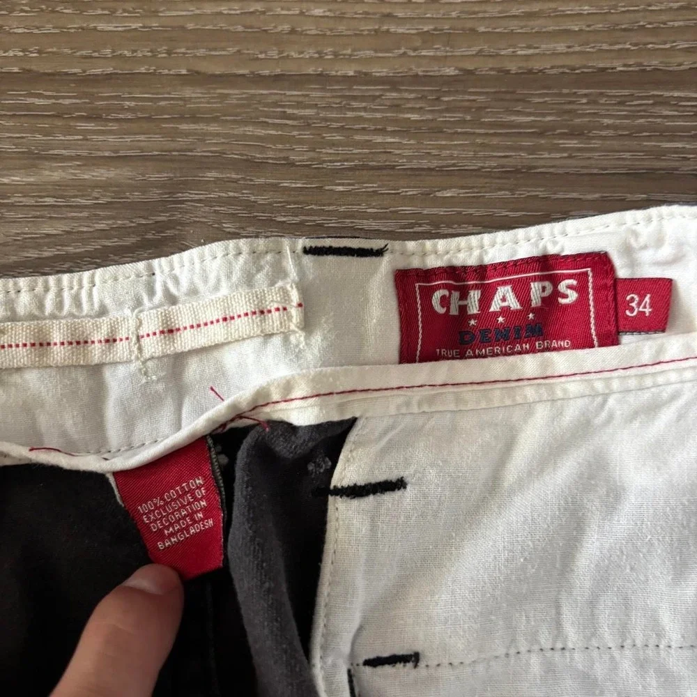 Vintage Y2K/2000s Baggy Faded Grey Skater Style Cargo Shorts! Size 34